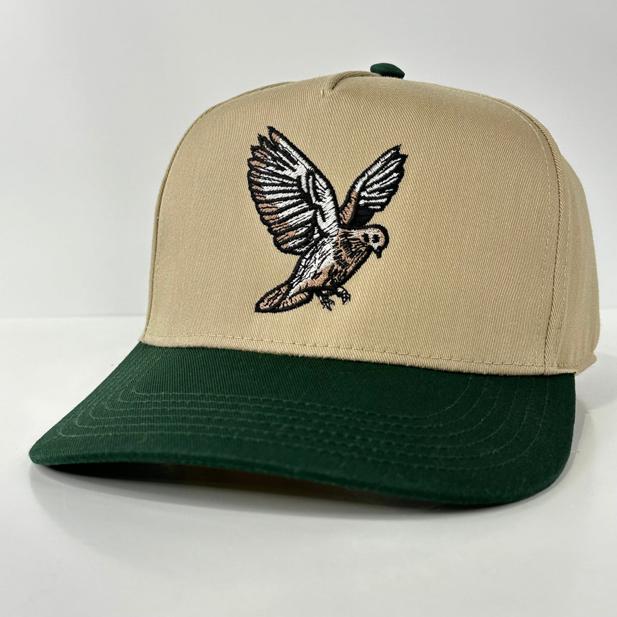 Dove hunting cap with khaki brim and green crown